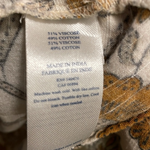 Faherty soft floral tee EUC - Picture 7 of 10